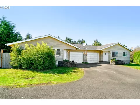 547 Vine Maple Ct, Cannon Beach, OR 97110