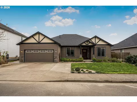 221 E 16th St, Lafayette, OR 97127