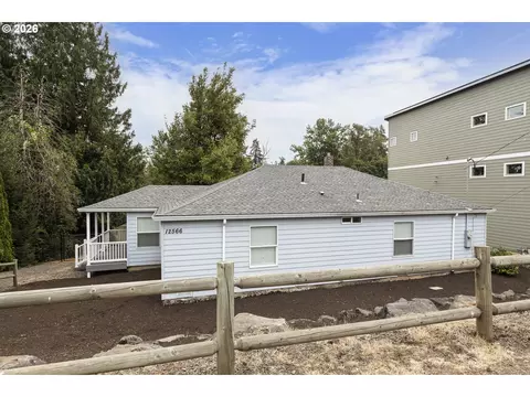 12566 SE 27th Ave, Milwaukie, OR 97222