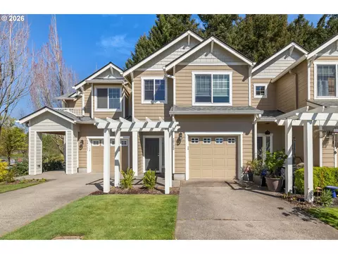 20123 Hoodview Ave, West Linn, OR 97068