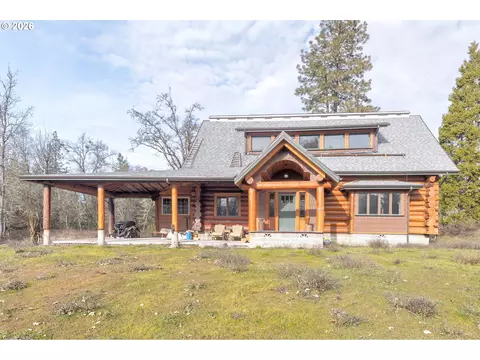 4420 Holland Loop Rd, Cave Junction, OR 97523