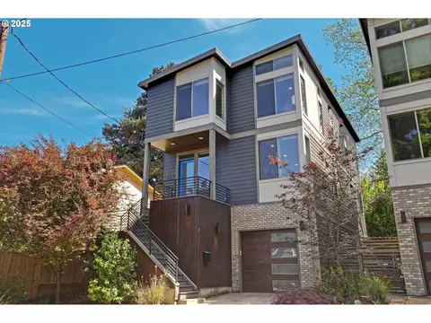 1356 SE 33rd Ave, Portland, OR 97214