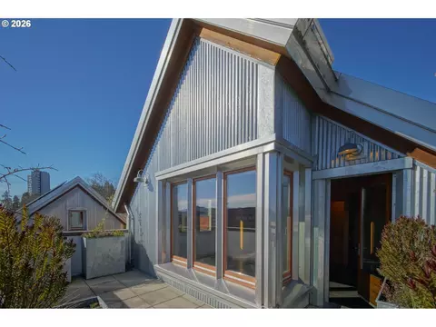 Exterior - 321 Mill St #5, Eugene, OR 97401 photo 5 of 7