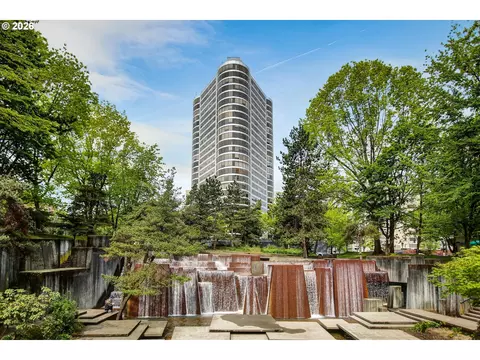 1500 SW 5th Ave, Portland, OR 97201