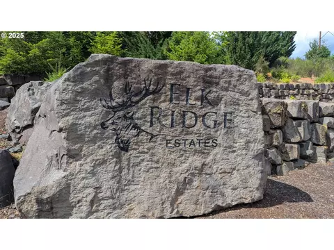 35491 Valley View Dr #82, Saint Helens, OR 97051
