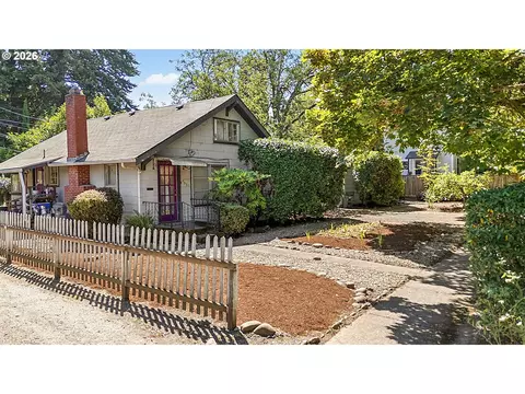 Exterior - 963 Madison St, Eugene, OR 97402 photo 3 of 8