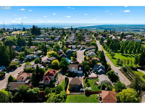 View/Area - 2234 NW Utah Ct, Camas, WA 98607 photo 3 of 4