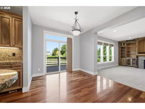 Living - 2234 NW Utah Ct, Camas, WA 98607 photo 3 of 5