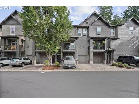 850 Springtree Ln, West Linn, OR 97068
