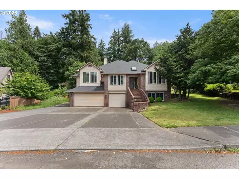114 Forest Park Dr, Saint Helens, OR 97051