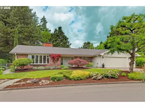 1275 SW Orinda Way, Portland, OR 97225