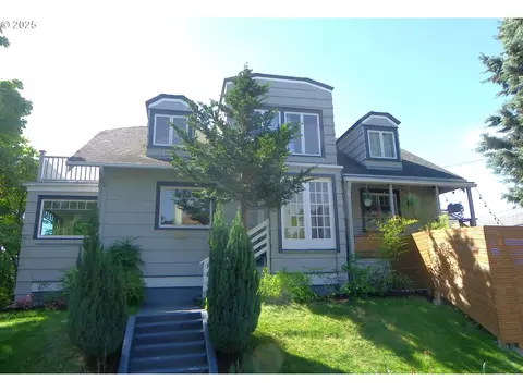 1830 SE Claybourne St, Portland, OR 97202