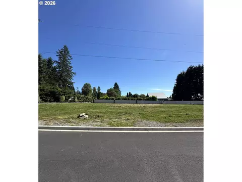 4909 NE 128th St, Vancouver, WA 98686
