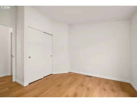 2242 Maia Loop, Springfield, OR 97477 photo 23