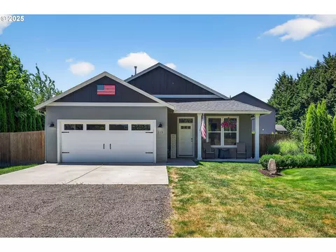 215 S Pekin Rd, Woodland, WA 98674