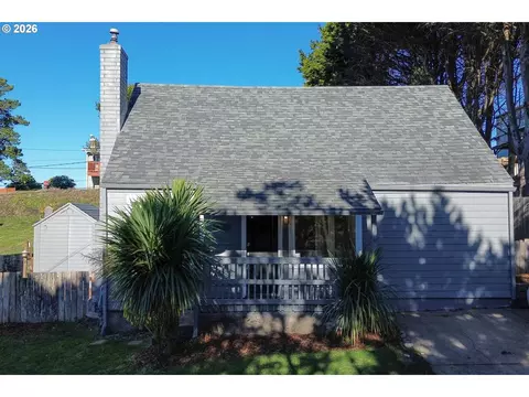 1523 NE 12th St, Lincoln City, OR 97367