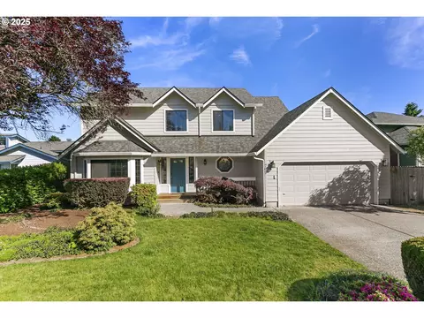 709 NE Countryside Dr, Vancouver, WA 98684