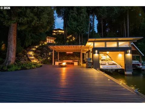 2707 Southshore Blvd, Lake Oswego, OR 97034