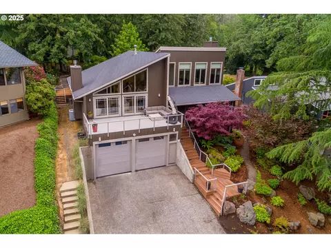 11 Da Vinci St, Lake Oswego, OR 97035