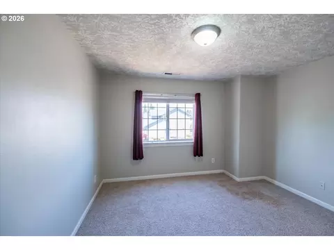 Bedroom - 4199 Geranium Loop, Salem, OR 97305 photo 9 of 9