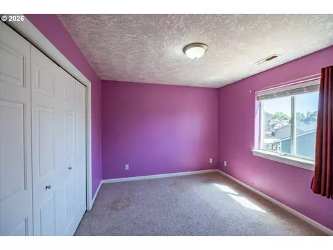 Bedroom - 4199 Geranium Loop, Salem, OR 97305 photo 3 of 9