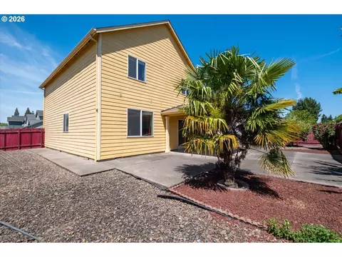 Exterior - 4199 Geranium Loop, Salem, OR 97305 photo 6 of 8