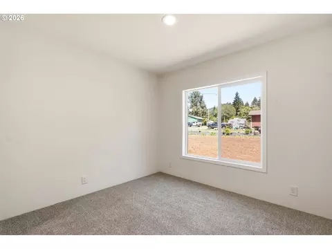 Bedroom - 620 N Wayside Loop, Otis, OR 97368 photo 6 of 9