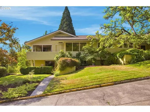 Exterior - 60 W 22nd Ave, Eugene, OR 97405 photo 10 of 10