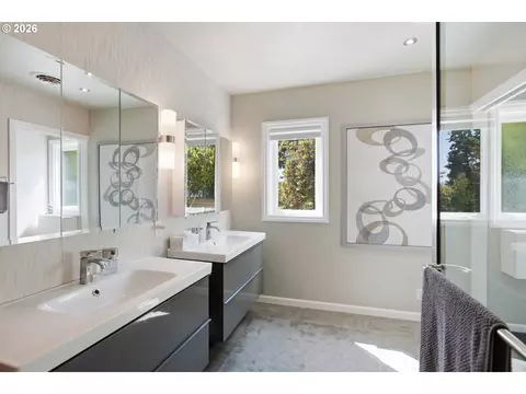 Bath - 60 W 22nd Ave, Eugene, OR 97405 photo 1 of 5