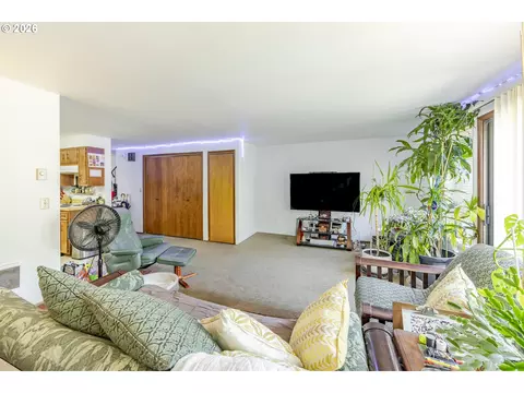 Living - 2209 Cal Young Rd, Eugene, OR 97401 photo 2 of 3