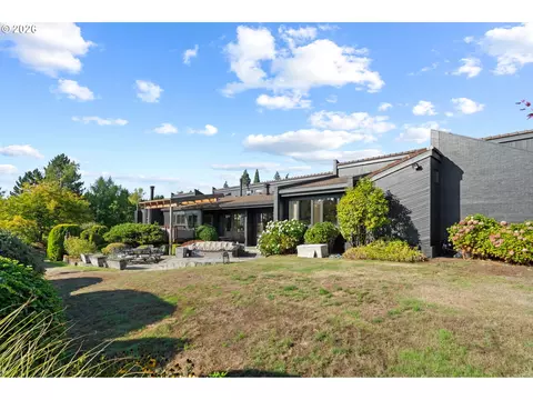Exterior - 13237 Knaus Rd, Lake Oswego, OR 97034 photo 6 of 8