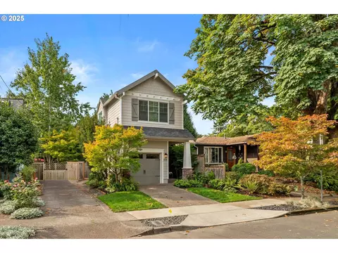 3724 SE Nehalem St, Portland, OR 97202
