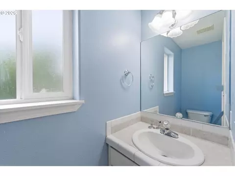 700 NW Willamina Dr, Willamina, OR 97396 photo 16