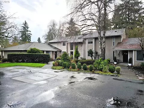 8360 SW Mariners Dr, Wilsonville, OR 97070