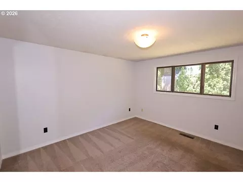 1185 NE 27th St, Gresham, OR 97030 photo 24