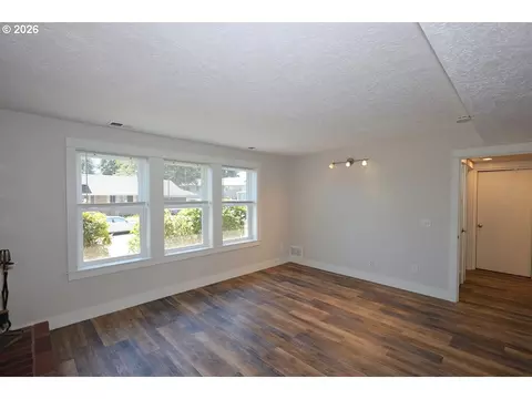 1185 NE 27th St, Gresham, OR 97030 photo 35