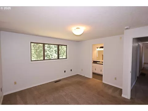 1185 NE 27th St, Gresham, OR 97030 photo 25