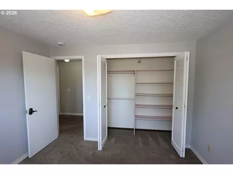 1185 NE 27th St, Gresham, OR 97030 photo 19