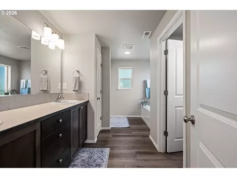 4994 Cedar View Dr, Springfield, OR 97478 photo 19