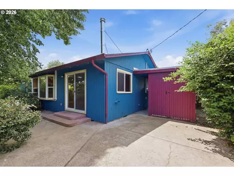 Exterior - 3987 Andover St, Eugene, OR 97404 photo 4 of 13