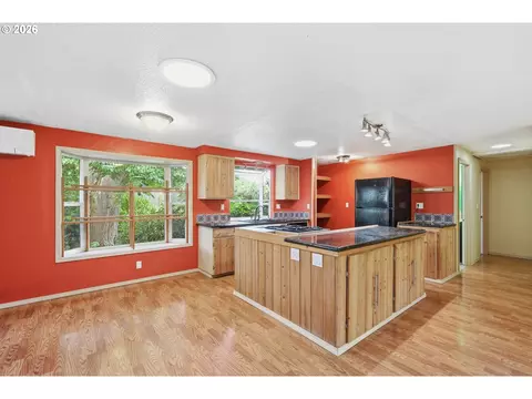 Kitchen - 3987 Andover St, Eugene, OR 97404 photo 1 of 6