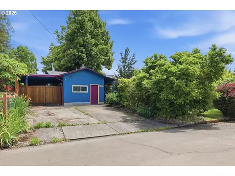 Exterior - 3987 Andover St, Eugene, OR 97404 photo 2 of 13