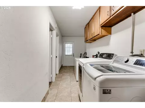 Other - 4205 Daisy St, Springfield, OR 97478 photo 7 of 9