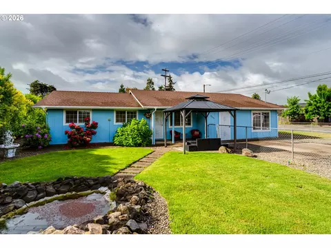 4205 Daisy St, Springfield, OR 97478