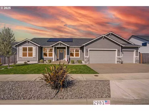 2981 Clearwater Dr, Albany, OR 97321
