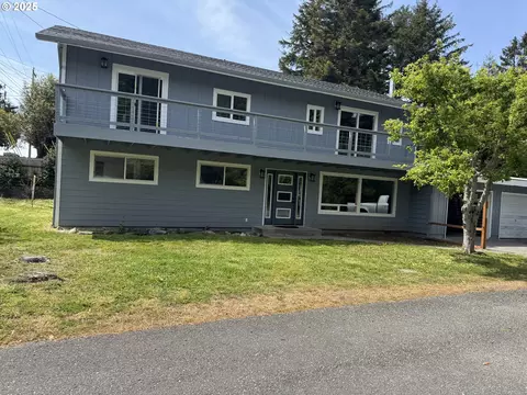29700 Park Dr, Gold Beach, OR 97444