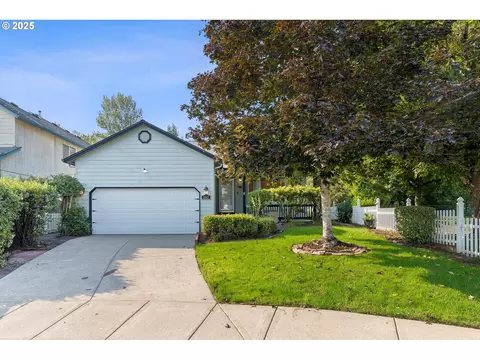 1447 Cramner St, Lafayette, OR 97127