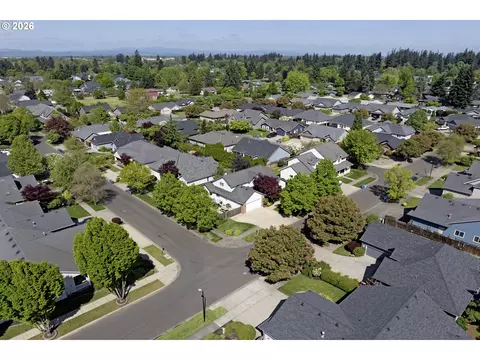 View/Area - 190 Naismith Blvd, Eugene, OR 97404 photo 4 of 5