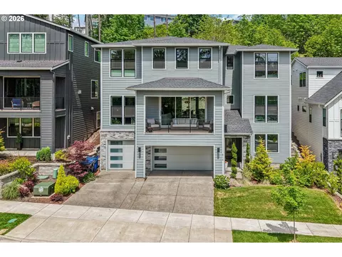 4714 N Elk Dr, Camas, WA 98607