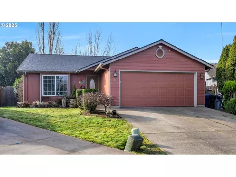 1774 Cherry Bark Ct, Salem, OR 97317